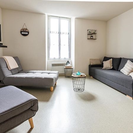 Studio Centre Ville Avec Parking Prive Шоле Екстер'єр фото